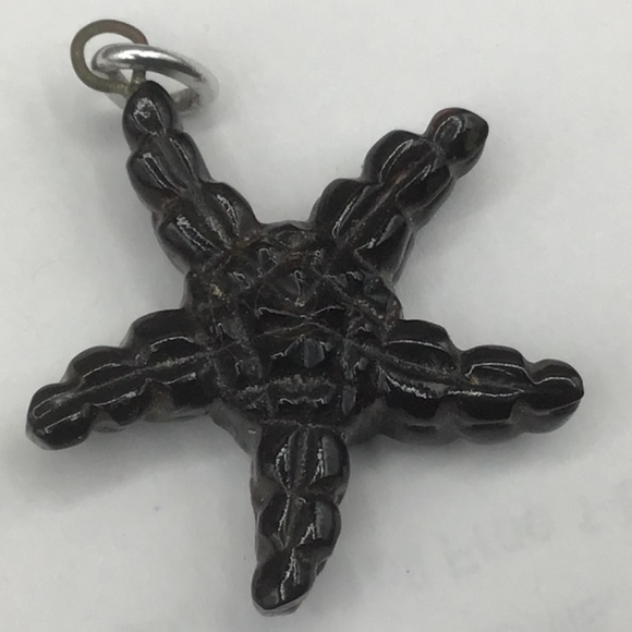 Black Coral Starfish Pendant. - Picture 3 of 4
